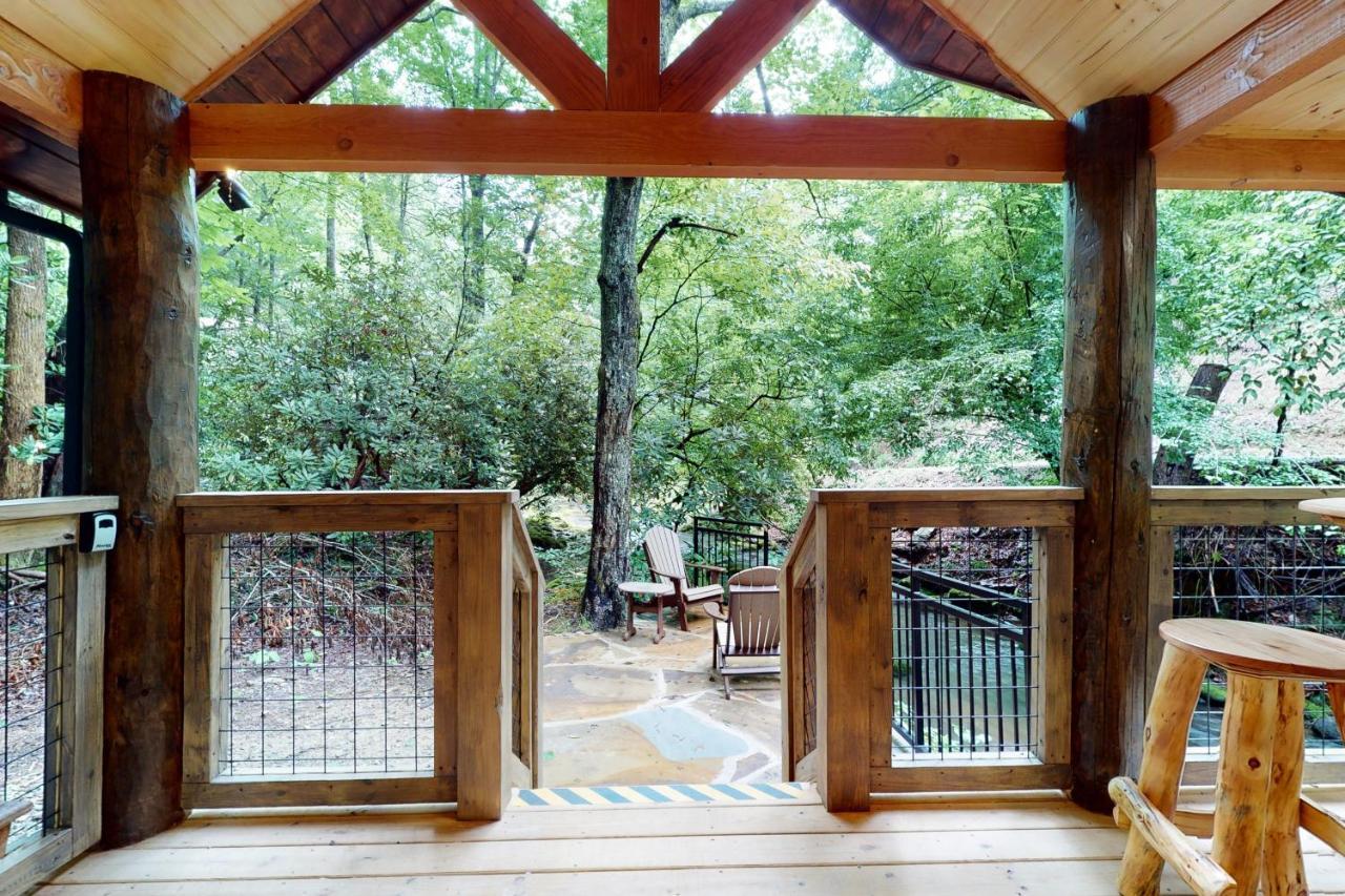 Down The Creek Villa Гетлинбург Екстериор снимка